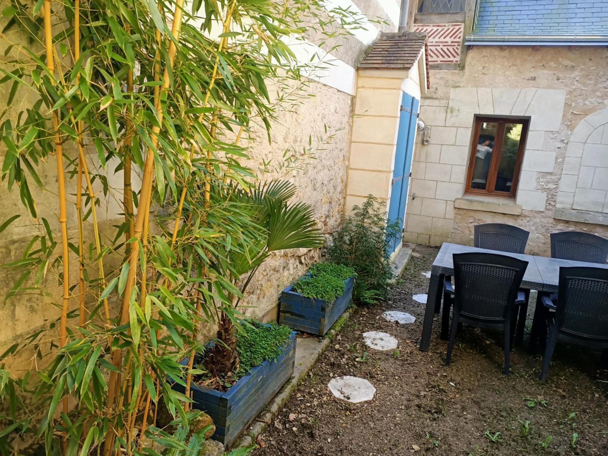 Gite Avec Vue Sur L'Indre Artannes-sur-Indre Exterior foto