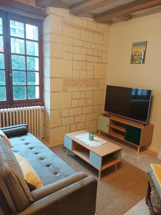 Gite Avec Vue Sur L'Indre Artannes-sur-Indre Exterior foto